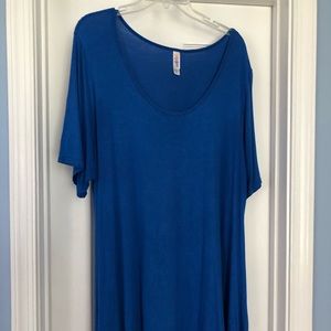 Lularoe Perfect T.  Blue.  2XL.  Perfect!